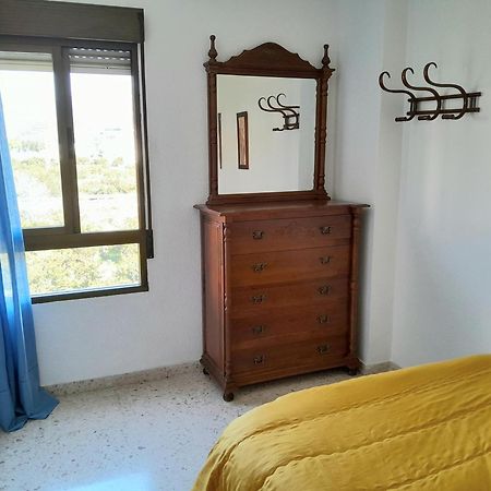 Room In Shared Apartment With Parking Almuñécar Exteriér fotografie